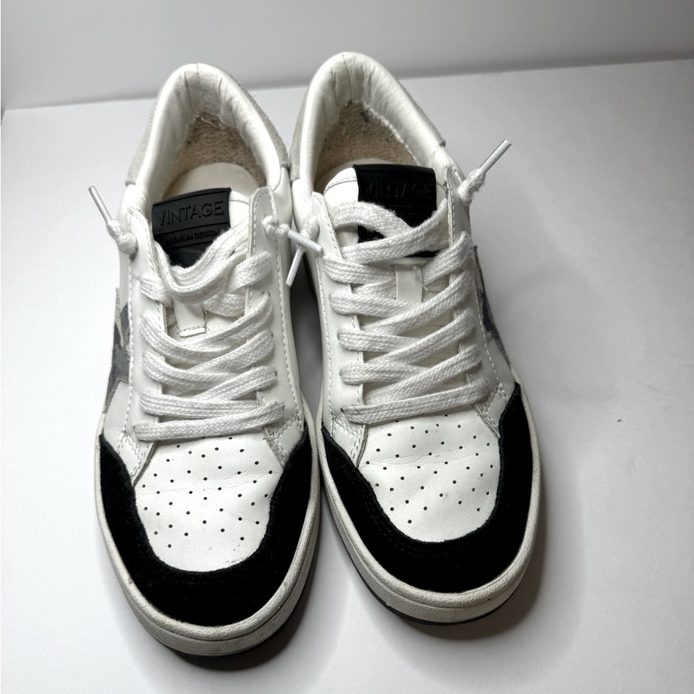 Vintage Havana Sneakers